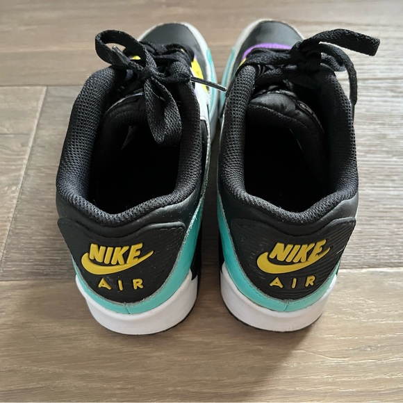 US size- 7youth - Picture 2 of 4